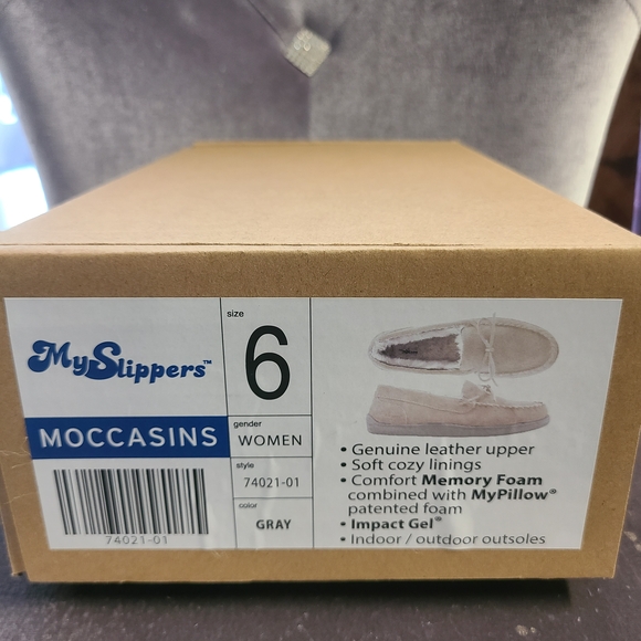 The Slipper Company Women's Tan Moccasins - Picture 6 of 6